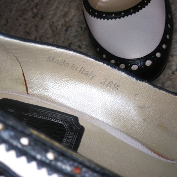 Vintage Christian Dior Ivory & Black Menswear Inspired/Retro 1940's Brogue Pumps - Picture 13 of 16